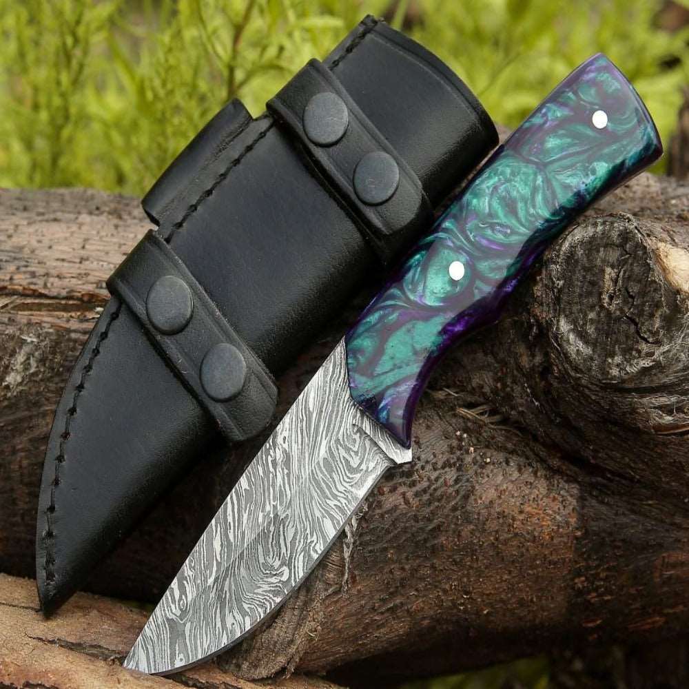 Custom selling handmade Damascus Hutting knife