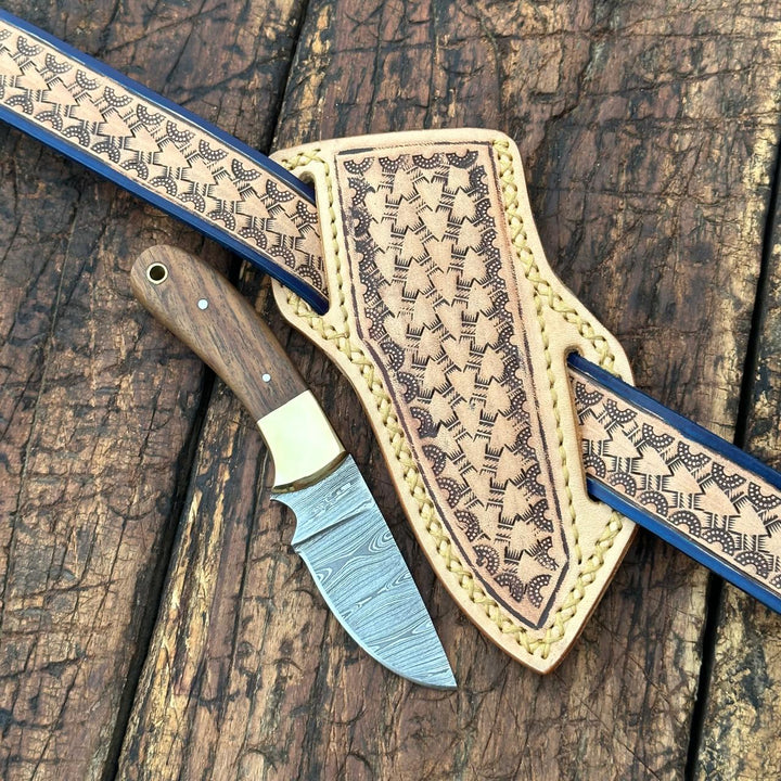 Fixed blade knife. - Damascus Skinner Knife with Handtooled Sheath & Belt - Shokunin USA