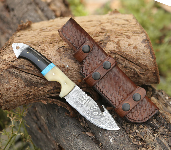 Synapse Damascus Hunting Knife with Gut Hook Horn & Turquoise Handle