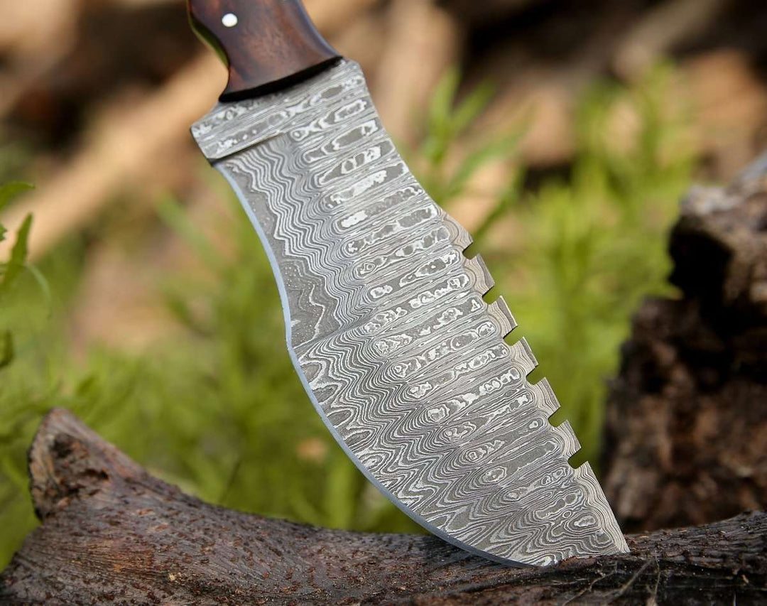 Utility Knife - Blast Damascus Tracker Knife with Ram Horn Handle - Shokunin USA