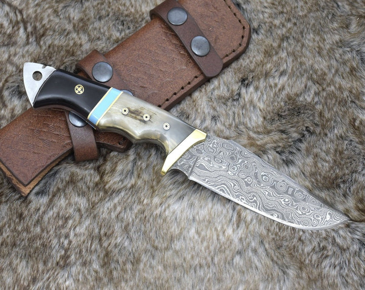 Damascus Knife - Reaver Hunting Knife with Ram Horn & Turquoise Handle - Shokunin USA