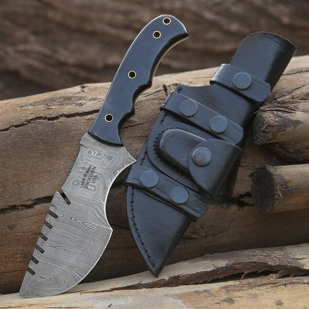 Utility Knife - Warthog Damascus Tracker Knife with Horn Handle - Shokunin USA